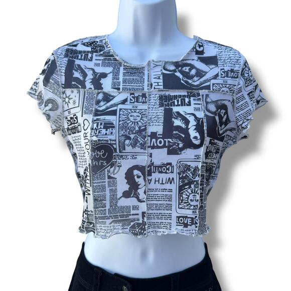 Y2K Streetwear Society Crop Top - Picture 2 of 5